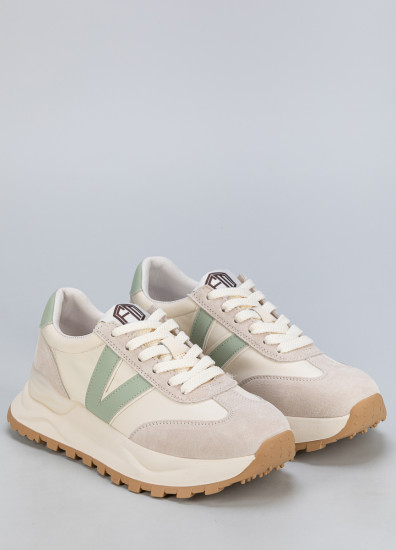 Кроссовки женские