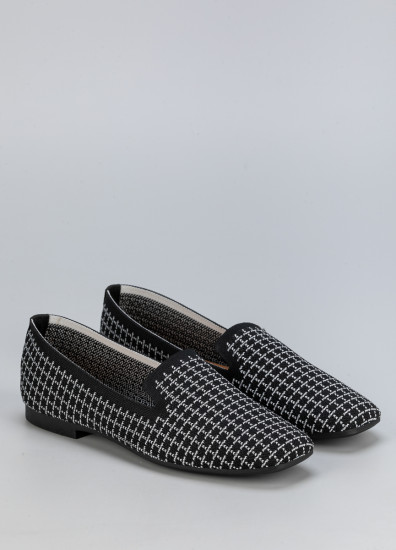 Лоферы женские