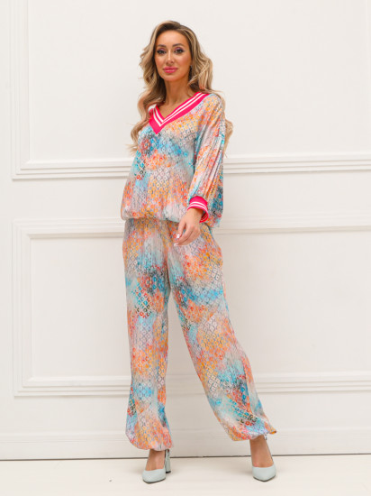 Костюм женский