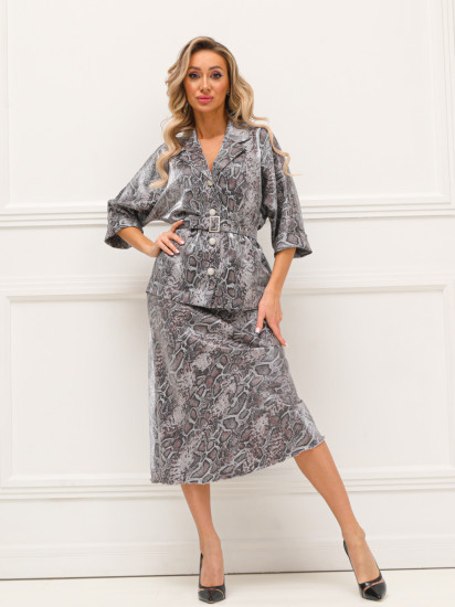 Костюм женский