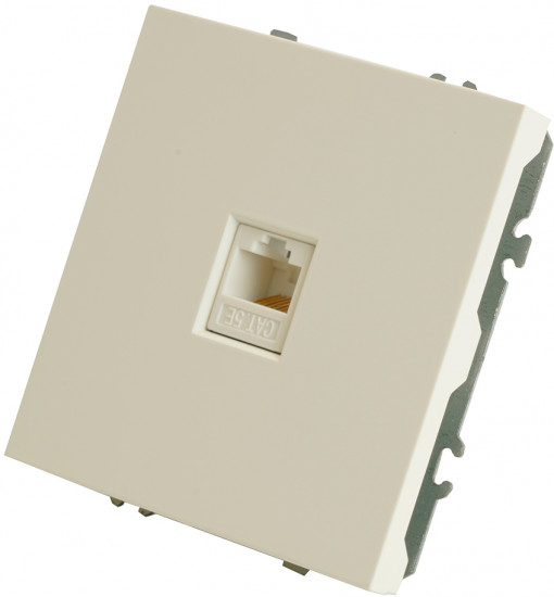 Розетка компьютерная одноместная RJ-45