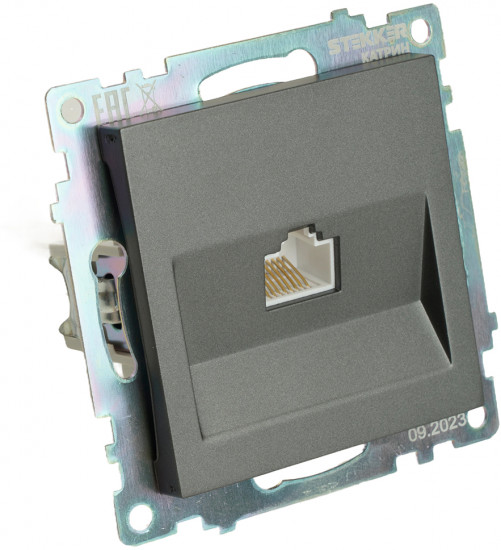 Розетка компьютерная одноместная RJ-45