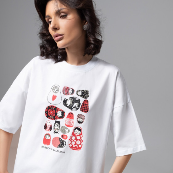 Футболка из хлопка Фэшн-идеал (белая с матрешками)