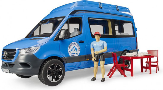 Машинка «Кемпер Mercedes-Benz Sprinter с фигуркой»