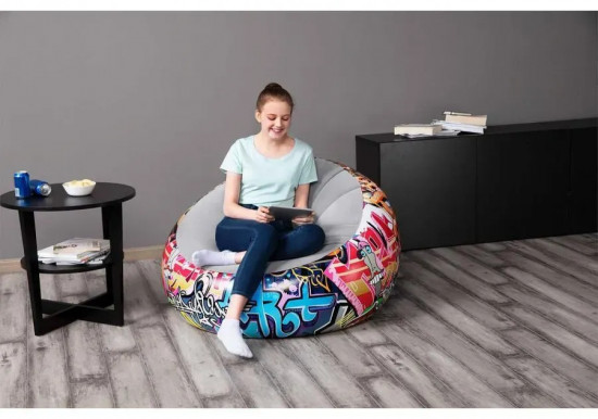 Кресло надувное «Inflate-A-Chair Graffiti»