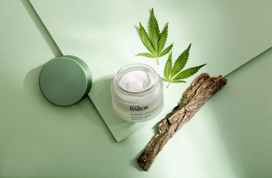 Увлажняющий крем для лица «Cleanformance Moisture Glow Cream»