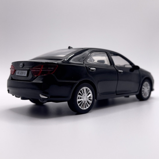 Машинка «Mini Auto Toyota Camry»