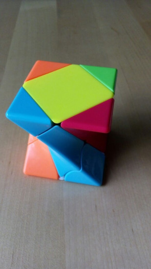 Головоломка «3D Puzzle cube Twisty Skewb»