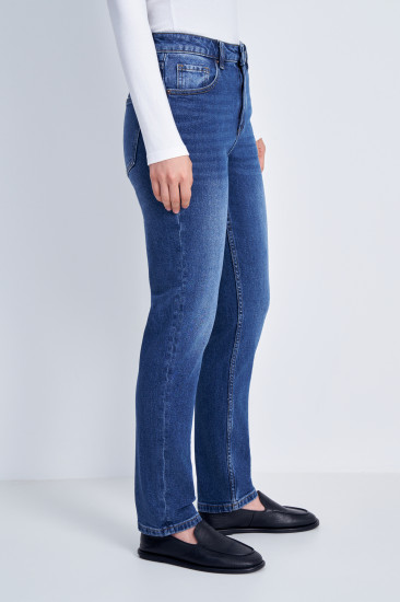 Джинсы женские slim fit