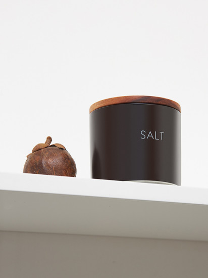 Банка с крышкой для хранения соли «Salt»