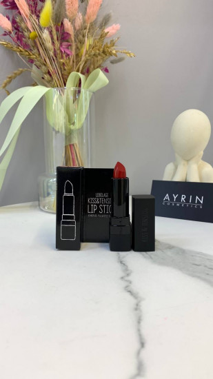 Помада для губ «Kiss & Tension Lip Stick», тон 705 Very Red