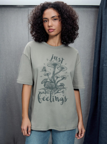 Футболка женская