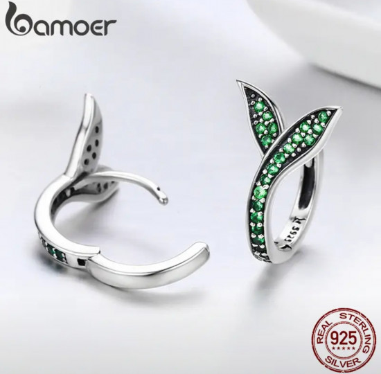 Серьги из серебра с фианитами