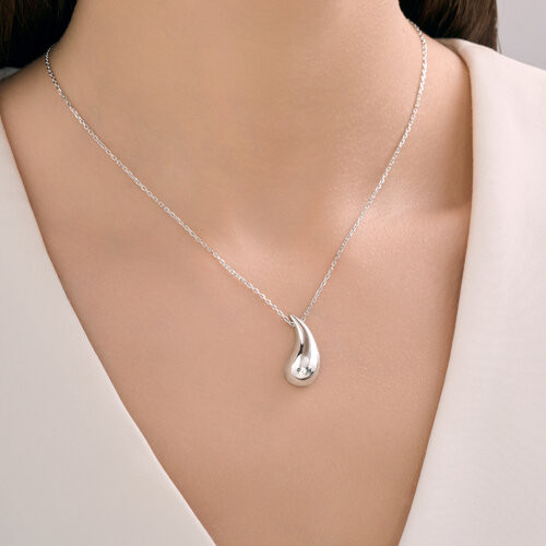Колье из серебра