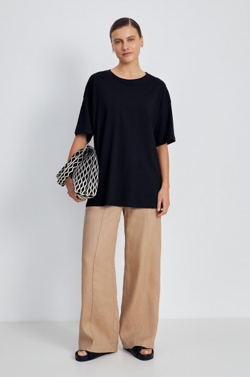 Футболка oversize силуэта
