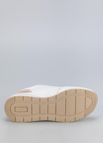 Кроссовки женские