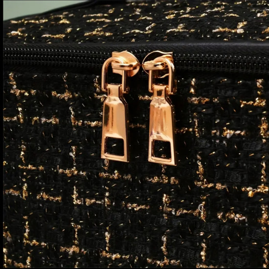 Косметичка из твида «Chanel black»