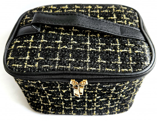 Косметичка из твида «Chanel black»
