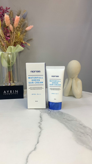 Крем для лица солнцезащитный «Waterfull Green Sun Cream» SPF 50+ PA++++
