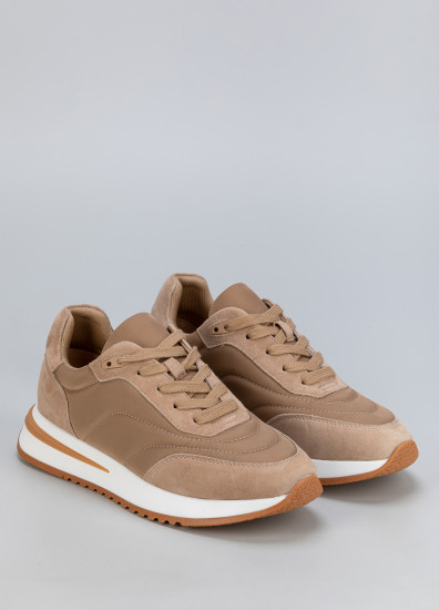 Кроссовки женские