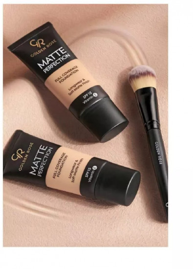 Тональный крем для лица «Matte Perfection Full Coverage Foundation» SPF 15, оттенок C2 Cool