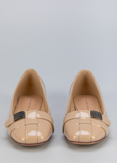 Лоферы женские