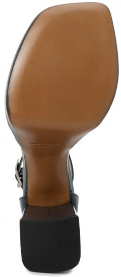 Босоножки женские