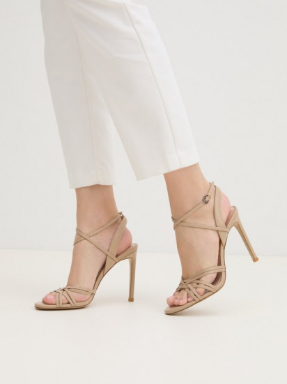 Босоножки женские