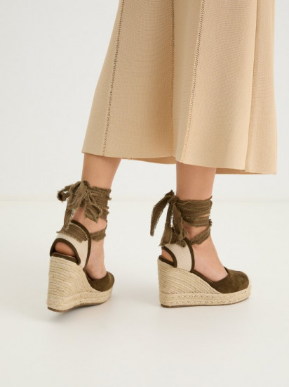 Босоножки женские