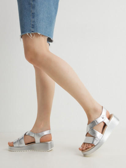 Босоножки женские