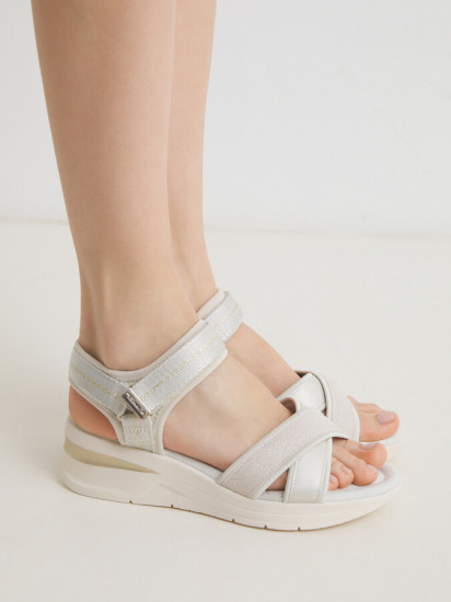 Босоножки женские