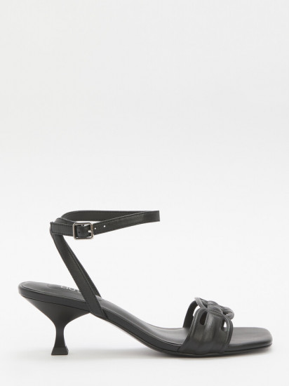 Босоножки женские