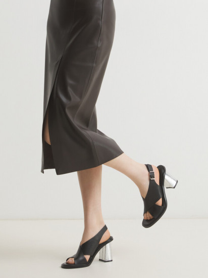 Босоножки женские