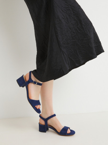 Босоножки женские