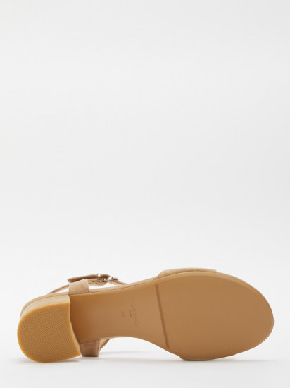 Босоножки женские