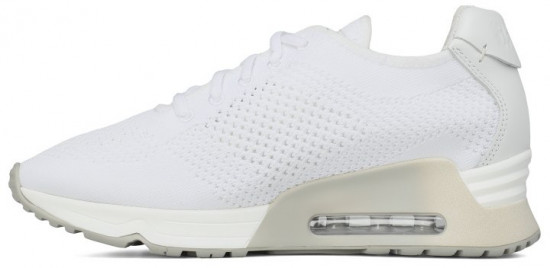 Кроссовки женские