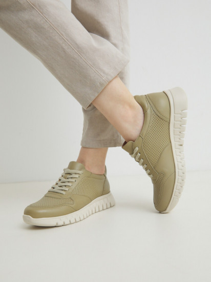 Кроссовки женские