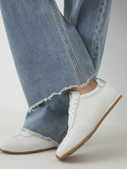 Кроссовки женские