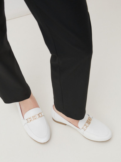 Лоферы женские