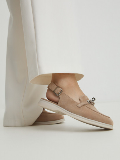 Лоферы женские