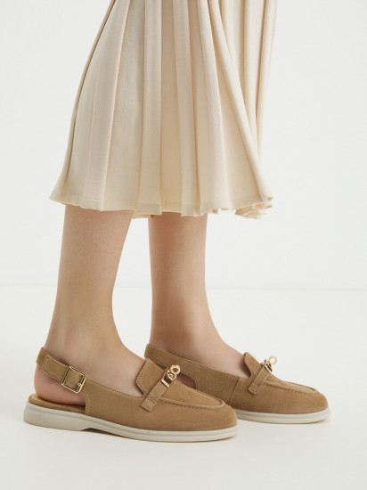 Лоферы женские