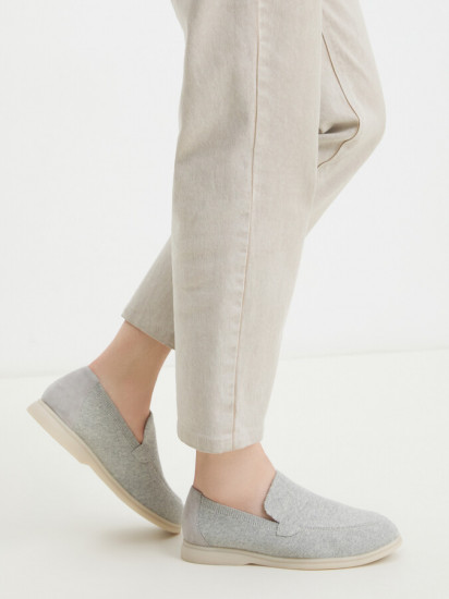 Лоферы женские