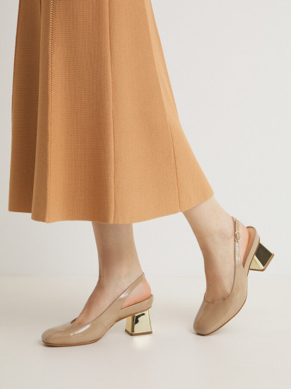 Туфли женские