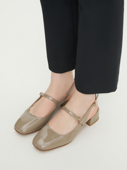 Туфли женские