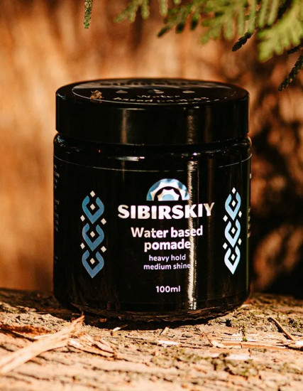 Помада для укладки волос средней фиксации с естественным блеском «Water based pomade heavy hold medium shine»