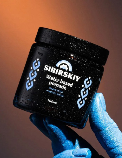 Помада для укладки волос средней фиксации с естественным блеском «Water based pomade heavy hold medium shine»