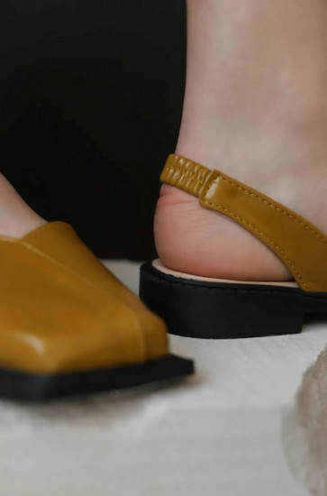 Босоножки-мюли женские