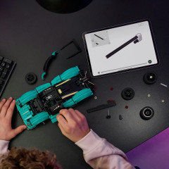 Конструктор Technic 42208 Aston Martin Valkyrie - Фото 5