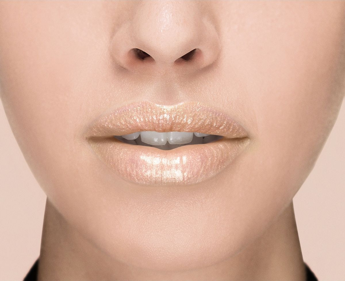 Помада для губ «Color Riche Plump and Shine», оттенок 103 Светлый | L'Oreal Paris | Фото 2