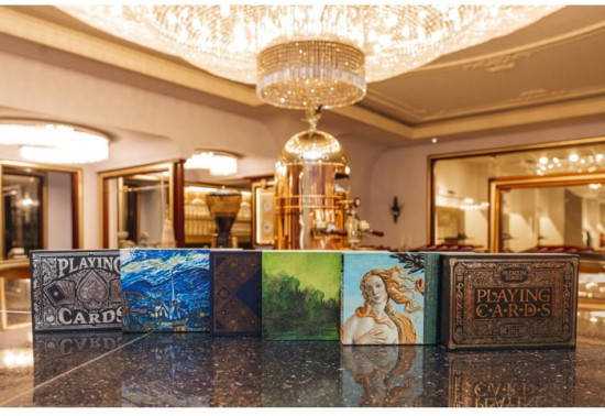 Карты игральные в подарочном наборе 2 в 1 «Playing cards. Art collection»